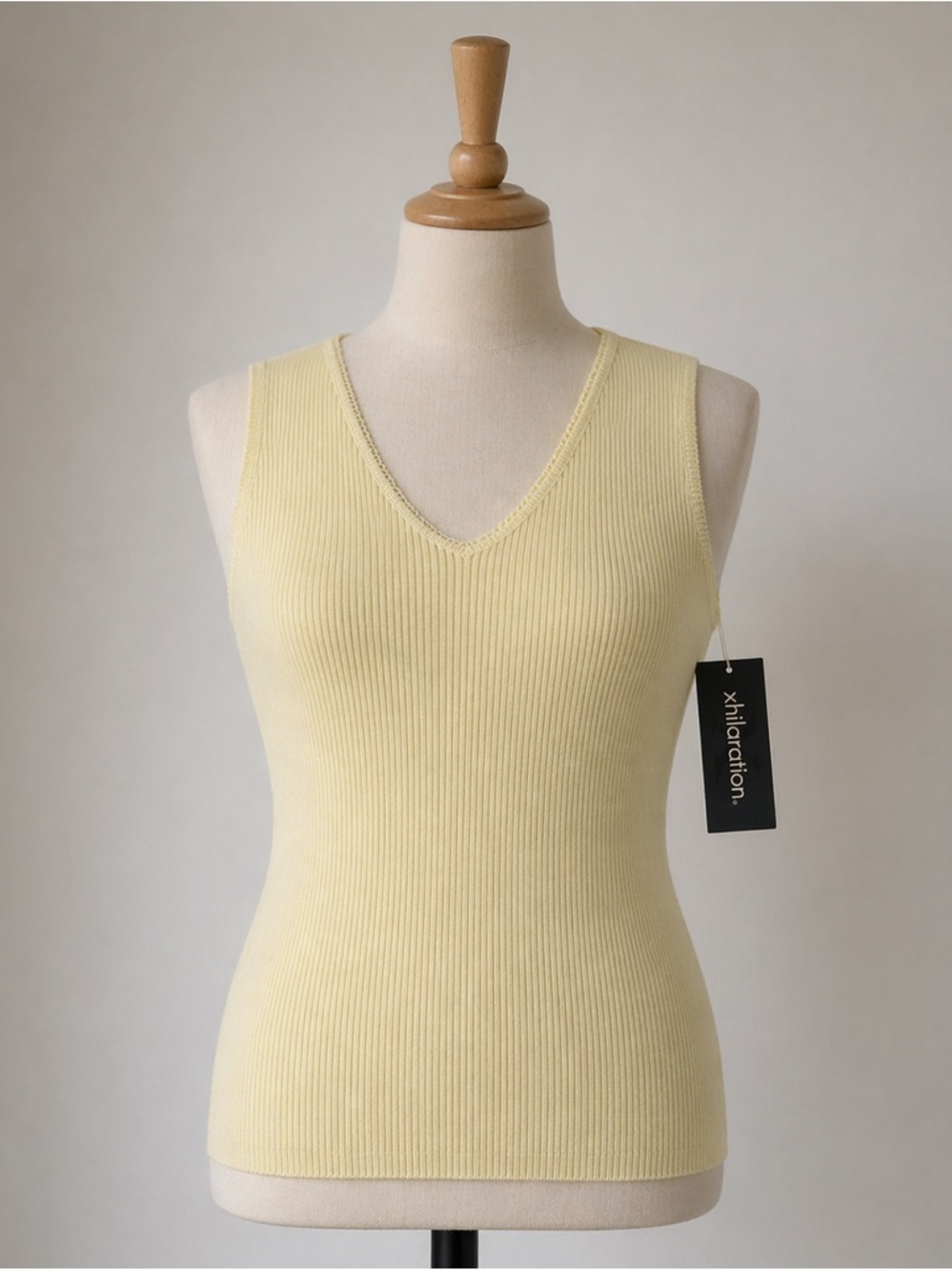 Vintage Y2K Xhilaration Pale Yellow Ribbed V-Neck Tank